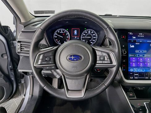 Used 2022 Subaru Outback Premium AWD/4WD image 12