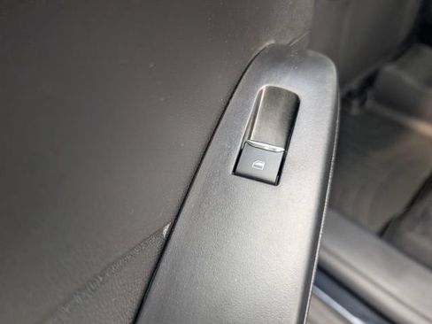 Used 2023 Ford Escape Active AWD/4WD image 11