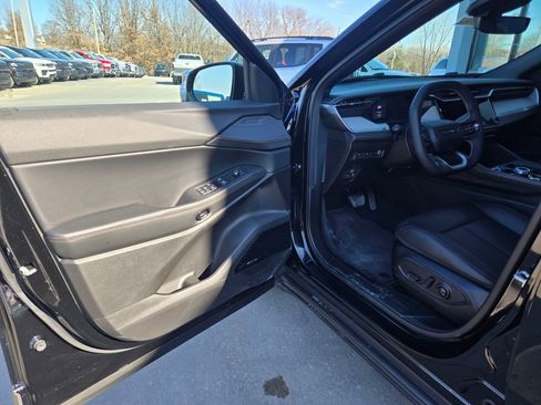 New 2026 Jeep Cherokee Limited image 30