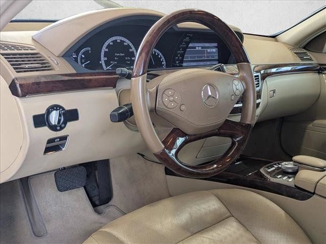 Used 2010 Mercedes-Benz S 550 image 3