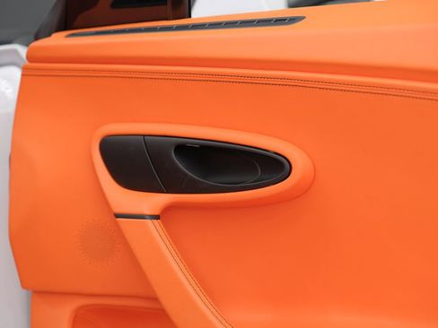 Used 2022 Bugatti Chiron Pur Sport image 59