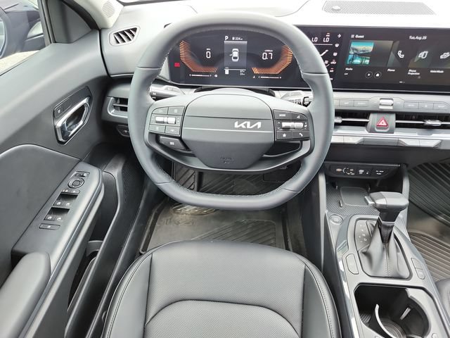 New 2026 Kia K4 EX FWD image 15
