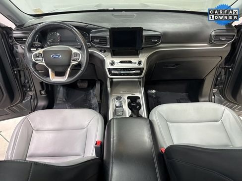 Used 2021 Ford Explorer XLT w/ Equipment Group 202A image 15