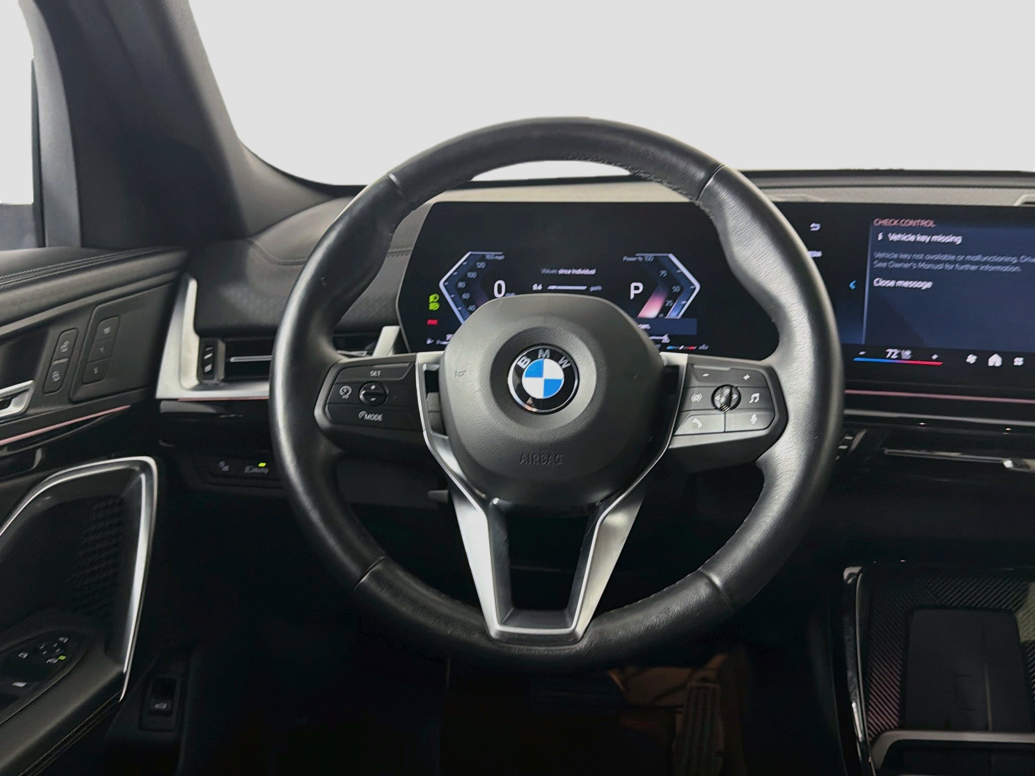 Used 2026 BMW X2 xDrive28i AWD/4WD image 18