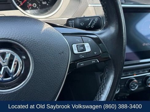 Used 2018 Volkswagen Tiguan SE w/ Panoramic Sunroof Package AWD/4WD image 42