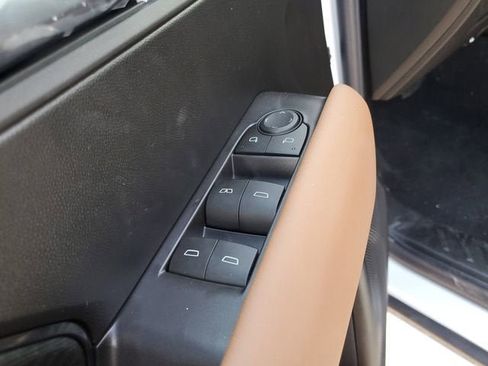 New 2026 GMC Canyon AT4 AWD/4WD image 18