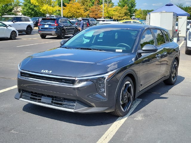 New 2026 Kia K4 EX FWD image 33