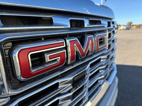 New 2026 GMC Sierra 2500 Denali w/ Denali Reserve Package image 27