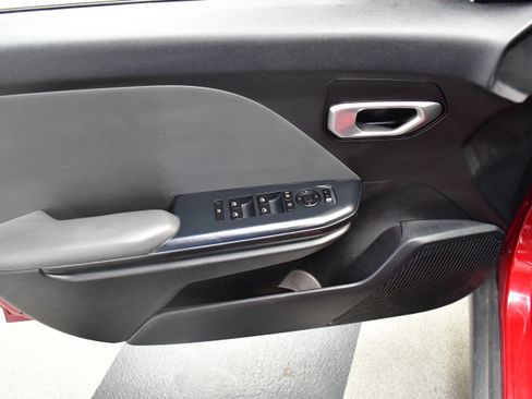 Used 2025 Kia K4 FWD image 15