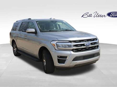 Used 2024 Ford Expedition Max Limited image 3