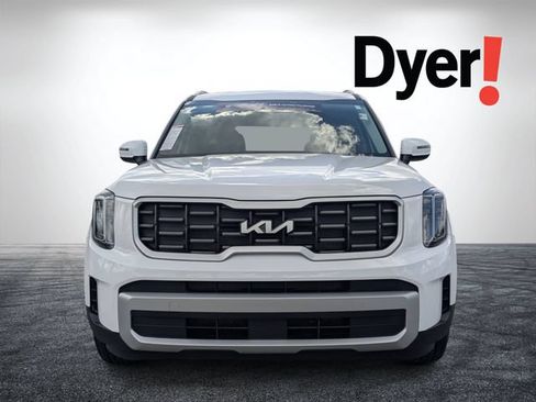 Certified 2025 Kia Telluride S FWD image 9