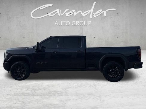 Used 2024 GMC Sierra 2500 AT4 w/ AT4 Premium Plus Package AWD/4WD image 13
