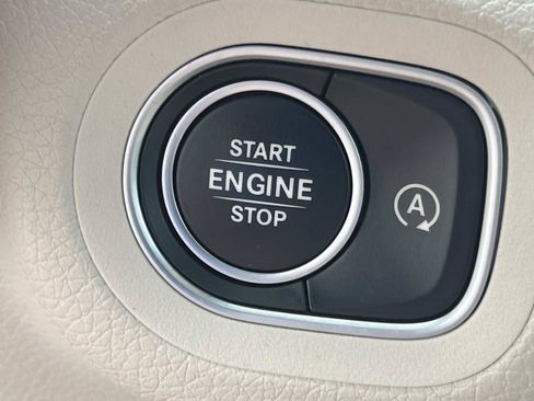Certified 2024 Mercedes-Benz GLE 350 4MATIC image 39
