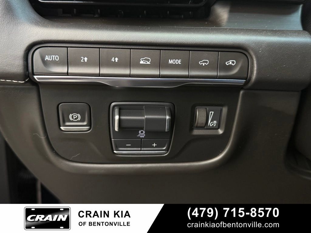 Used 2023 Cadillac Escalade Premium Luxury Platinum w/ LPO, Floor Liner Package AWD/4WD image 12