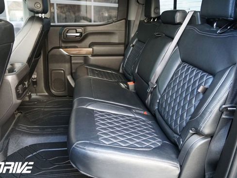 Used 2020 Chevrolet Silverado 1500 RST w/ All-Star Edition image 35