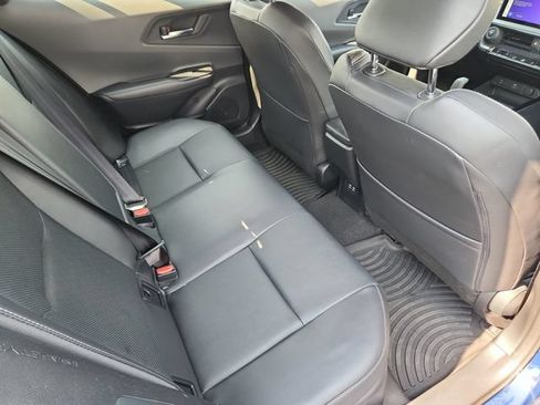 Certified 2025 Toyota Prius XLE FWD image 18
