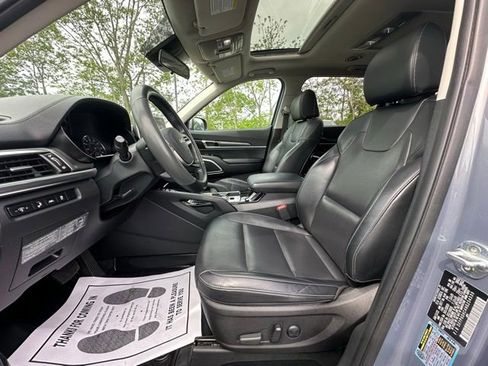 Used 2022 Kia Telluride S AWD/4WD image 24