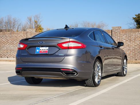 Used 2013 Ford Fusion Titanium w/ Titanium Driver Assist Pkg image 6