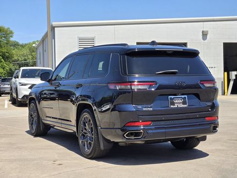 Used 2023 Jeep Grand Cherokee L Summit AWD/4WD image 11