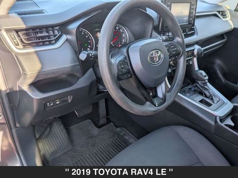 Used 2019 Toyota RAV4 LE image 16