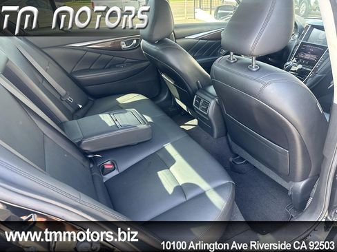 Used 2018 INFINITI Q50 Luxe RWD image 17