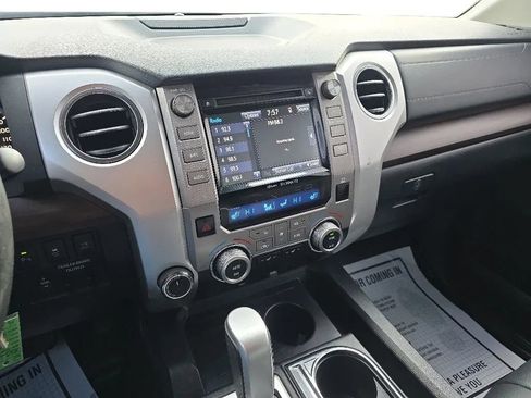 Used 2019 Toyota Tundra Limited w/ Limited Premium Package AWD/4WD image 22