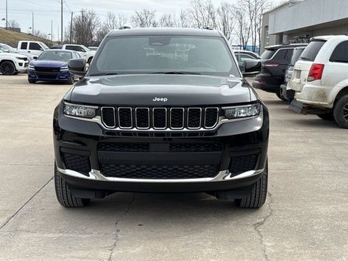 New 2026 Jeep Grand Cherokee L Laredo image 12