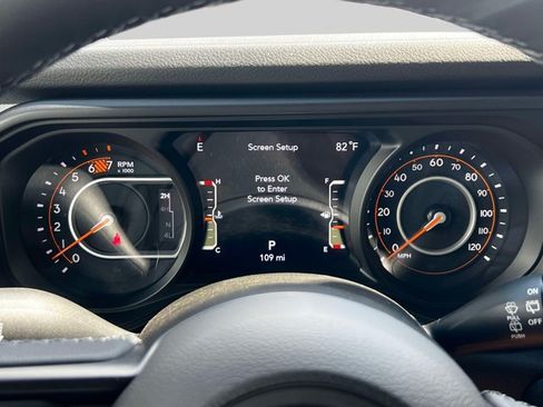 Certified 2025 Jeep Wrangler Unlimited Sport AWD/4WD image 23