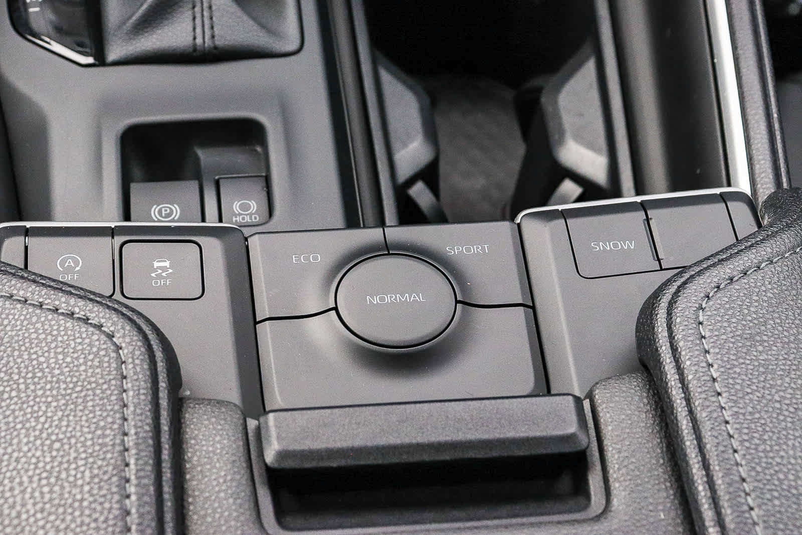 Used 2026 Toyota Grand Highlander FWD image 25
