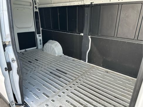 Used 2023 RAM ProMaster 2500 FWD image 15