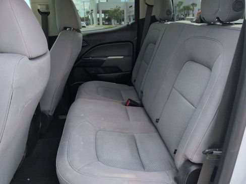 Used 2020 Chevrolet Colorado W/T RWD image 14