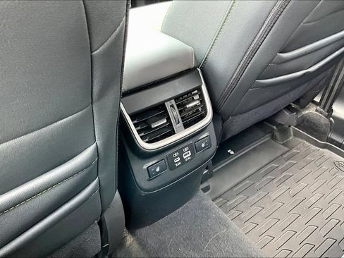 Used 2024 Subaru Outback Onyx Edition XT AWD/4WD image 10