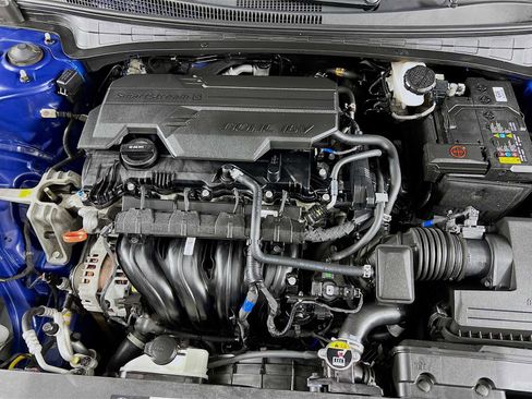 Certified 2023 Hyundai Elantra SEL w/ Cargo Package image 28