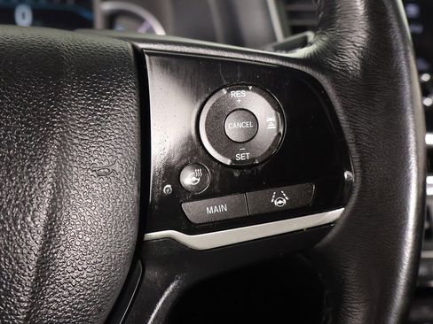 Used 2019 Honda Pilot Touring image 48