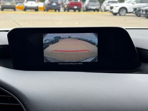 Used 2024 MAZDA MAZDA3 s FWD image 18