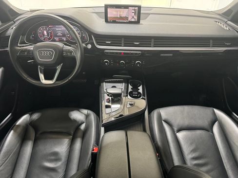 Used 2019 Audi Q7 3.0T Premium Plus w/ Premium Plus Package AWD/4WD image 9