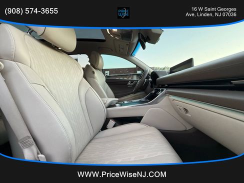 Used 2021 Genesis GV80 3.5T w/ Advanced Package 06 image 22