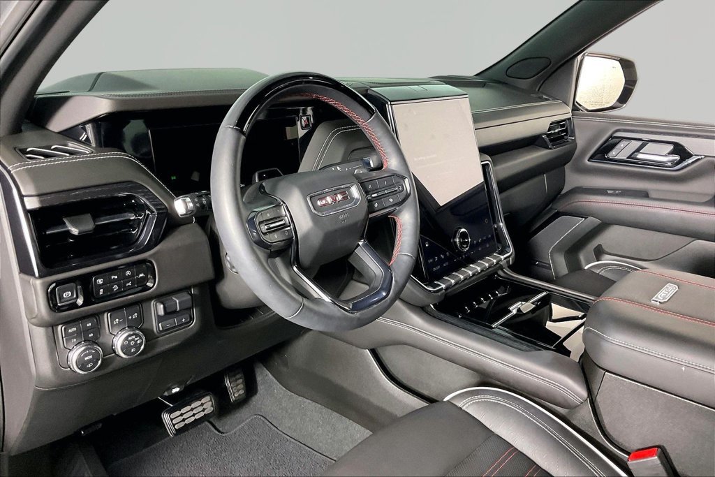 Used 2025 GMC Yukon AT4 Ultimate w/ LPO, Floor Liner Package AWD/4WD image 14