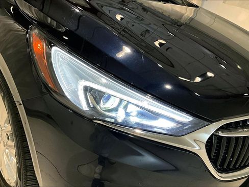 Used 2020 Buick Enclave Premium w/ Sun and Sites Package image 31