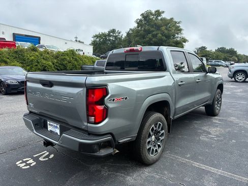 Used 2024 Chevrolet Colorado LT w/ LT Convenience Package III AWD/4WD image 5
