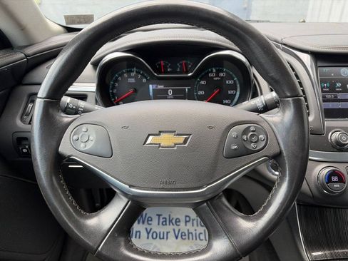 Used 2020 Chevrolet Impala LT FWD image 19