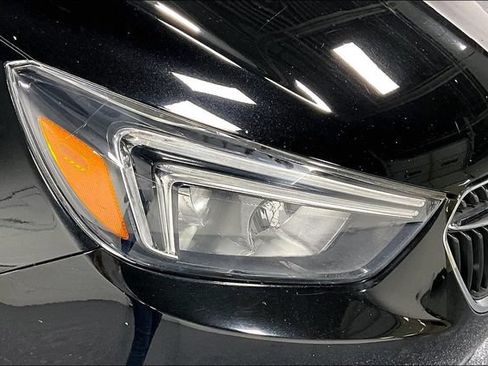 Used 2021 Buick Encore Preferred FWD image 26