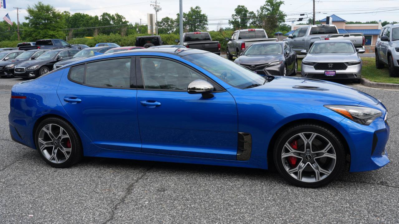 Used 2019 Kia Stinger GT1 AWD/4WD image 4