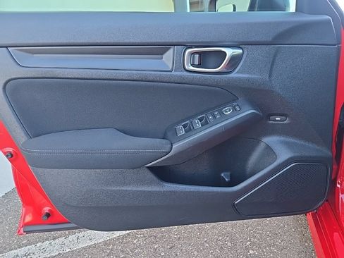 Used 2024 Honda Civic Sport image 10