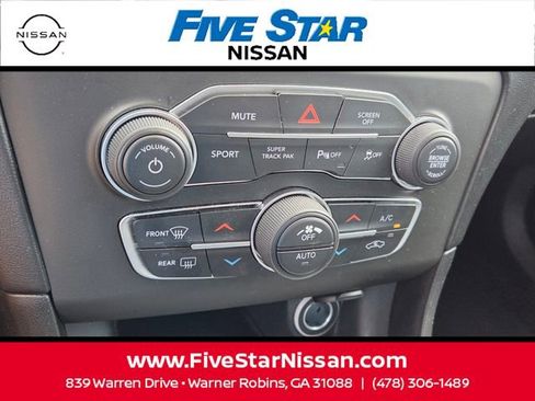 Used 2022 Dodge Charger SXT w/ Plus Group AWD/4WD image 21