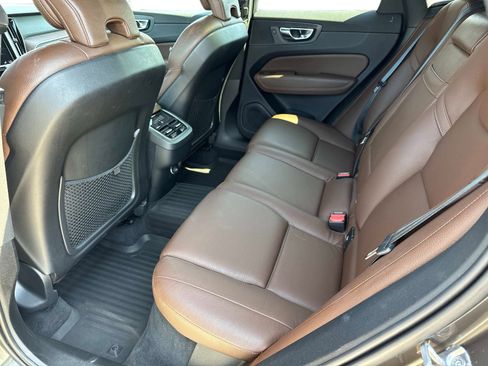 Used 2020 Volvo XC60 T6 Inscription w/ Protection Package Premier image 15