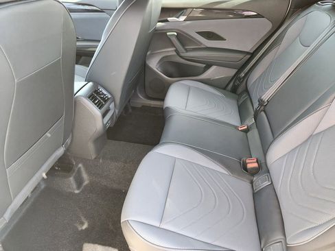 New 2026 Volkswagen Tiguan SE R-Line image 19