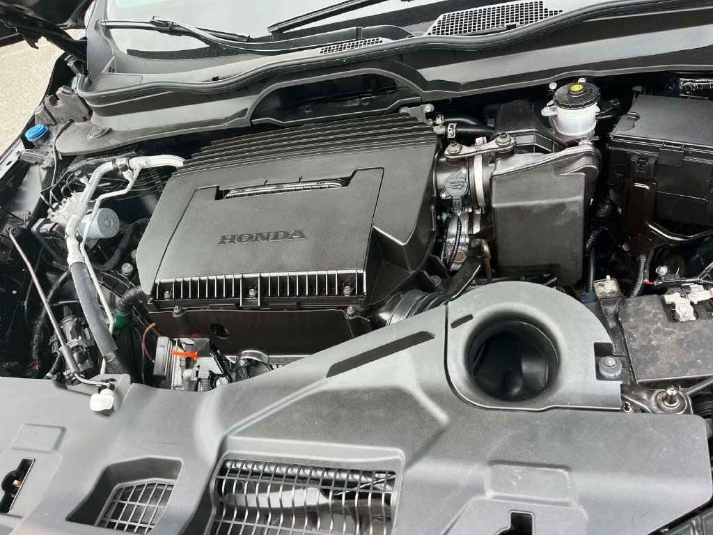 Used 2025 Honda Pilot Black Edition image 39