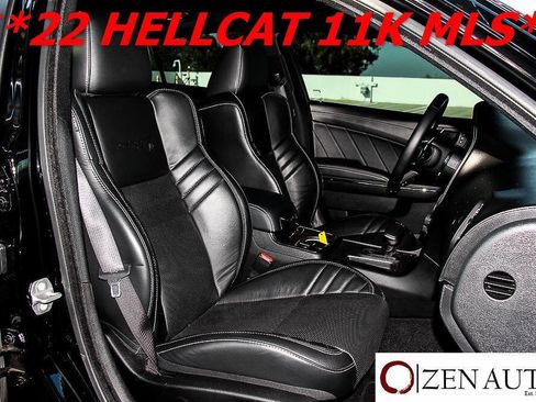 Used 2022 Dodge Charger SRT Hellcat w/ Harman/Kardon Audio Group image 31