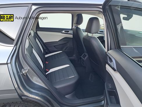 New 2025 Volkswagen Taos SEL AWD/4WD image 17